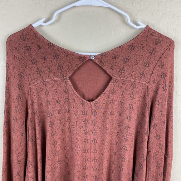 Anama Boho Printed Bell Sleeve Top Keyhole Back Flowy Size S EUC Contemporary - Picture 6 of 12